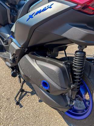 YAMAHA-XMAX 300 CONNECTED ABS-2025