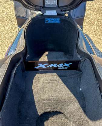 YAMAHA-XMAX 300 CONNECTED ABS-2025