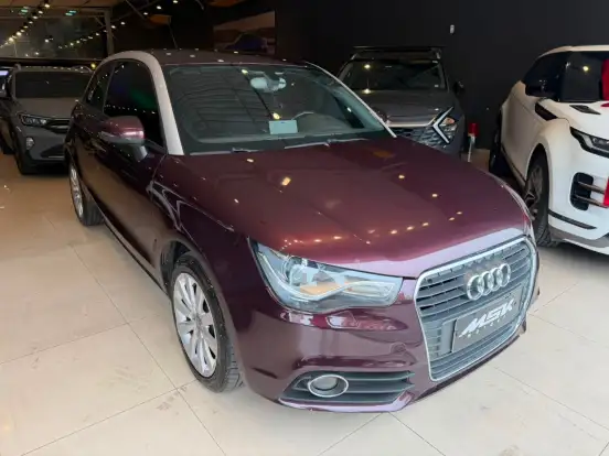 AUDI-A1-1.4 TFSI ATTRACTION 16V 122CV GASOLINA 2P AUTOMÁTICO AUDI-A1-2011