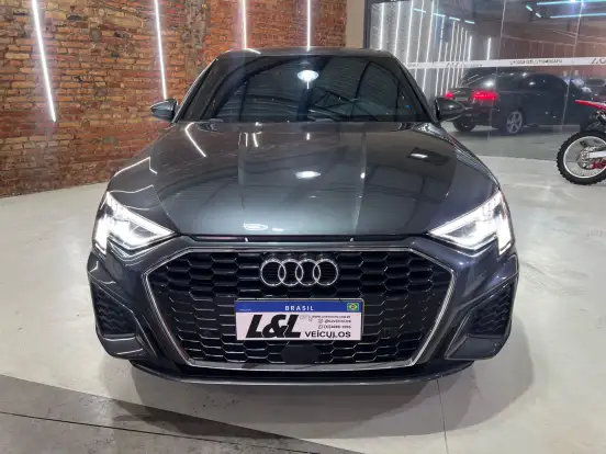 AUDI-A3-2022