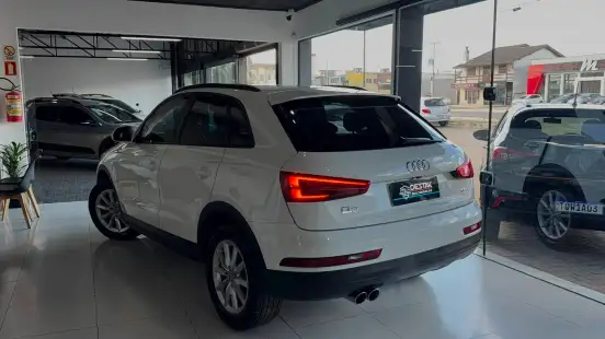 AUDI-Q3-1.4 TFSI AMBIENTE FLEX 4P S TRONIC AUDI-Q3-2018
