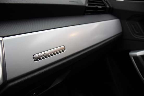 AUDI-Q3-1.4 35 TFSI GASOLINA BLACK S LINE S TRONIC AUDI-Q3-2021