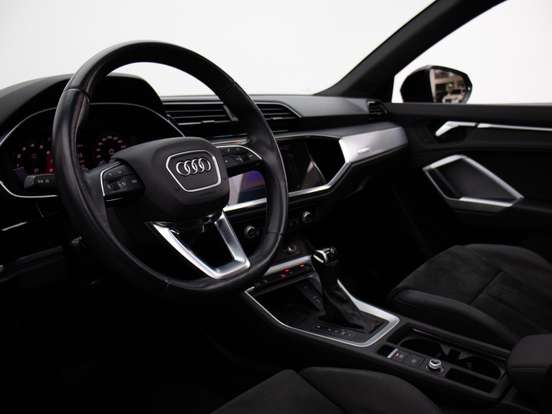 AUDI-Q3-1.4 35 TFSI GASOLINA BLACK S LINE S TRONIC AUDI-Q3-2021