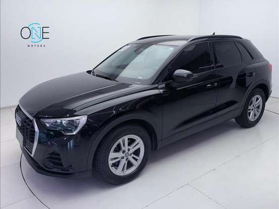 AUDI-Q3-2020