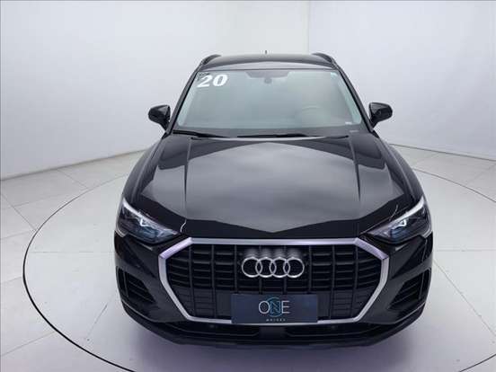 AUDI-Q3-2020