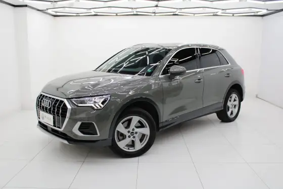 AUDI Q3 2.0 40 TFSI GASOLINA PERFORMANCE QUATTRO TIPTRONIC AUDI Q3 2.0 40 TFSI GASOLINA PERFORMANCE QUATTRO TIPTRONIC