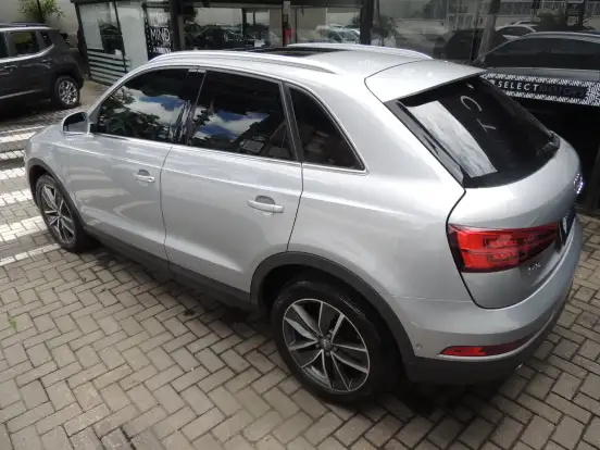 AUDI-Q3-2017