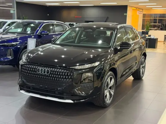 AUDI Q3 2.0 TFSI GASOLINA LAUNCH EDITION QUATTRO S TRONIC AUDI Q3 2.0 TFSI GASOLINA LAUNCH EDITION QUATTRO S TRONIC