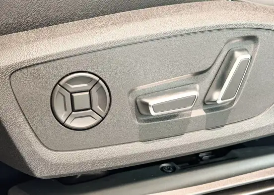 AUDI-Q3-2026