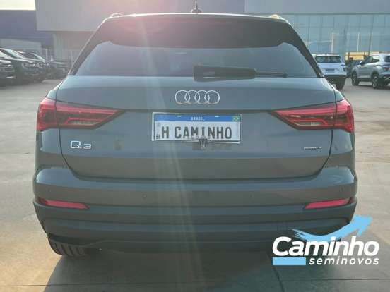 AUDI-Q3-2023