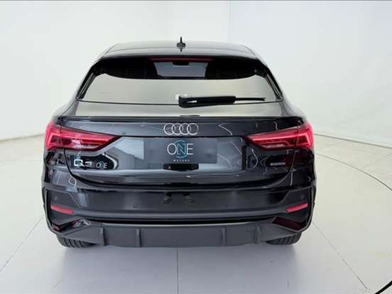 AUDI-Q3-2.0 40 TFSI GASOLINA SPORTBACK PERFORMANCE BLACK QUATTRO TIPTRONIC AUDI-Q3-2022