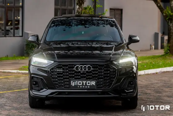 AUDI Q5 2.0 55 TFSIE PHEV PERFORMANCE BLACK QUATTRO S TRONIC AUDI Q5 2.0 55 TFSIE PHEV PERFORMANCE BLACK QUATTRO S TRONIC