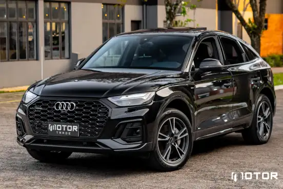AUDI-Q5-2022