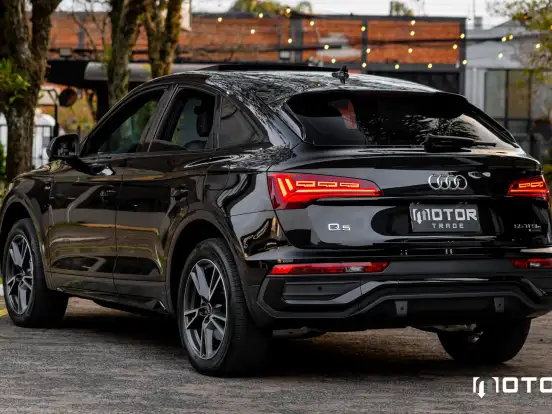 AUDI-Q5-2.0 55 TFSIE PHEV PERFORMANCE BLACK QUATTRO S TRONIC AUDI-Q5-2022