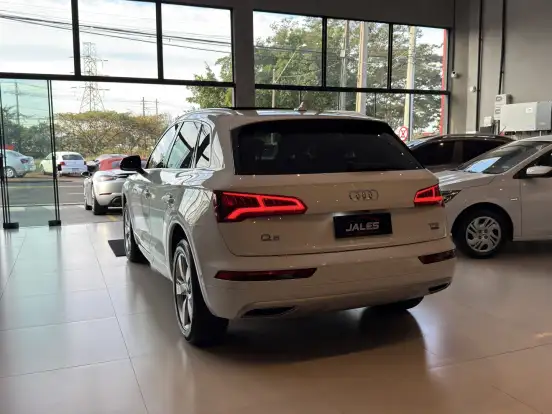 AUDI-Q5-2.0 TFSI GASOLINA AMBIENTE S TRONIC AUDI-Q5-2018