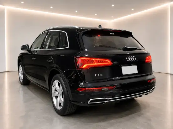 AUDI-Q5-2019