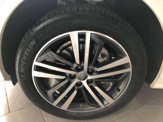 AUDI-Q5-2.0 TFSI GASOLINA BLACK S TRONIC AUDI-Q5-2019