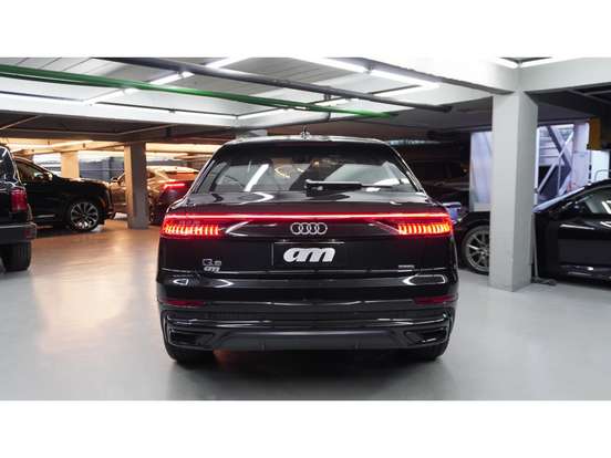 AUDI-Q8-3.0 TFSI GASOLINA PERFORMANCE BLACK QUATTRO TIPTRONIC AUDI-Q8-2021