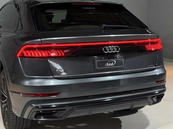 AUDI-Q8-3.0 TFSI GASOLINA PERFORMANCE BLACK QUATTRO TIPTRONIC AUDI-Q8-2019