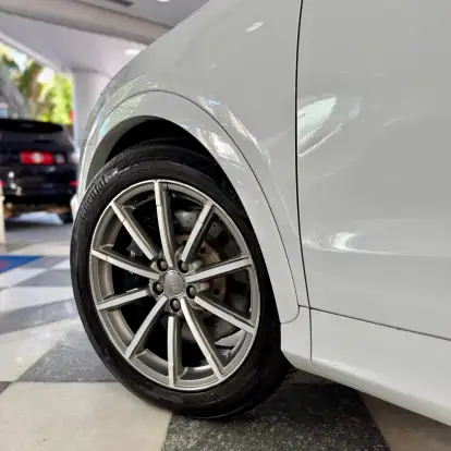 AUDI-RS Q3-2014