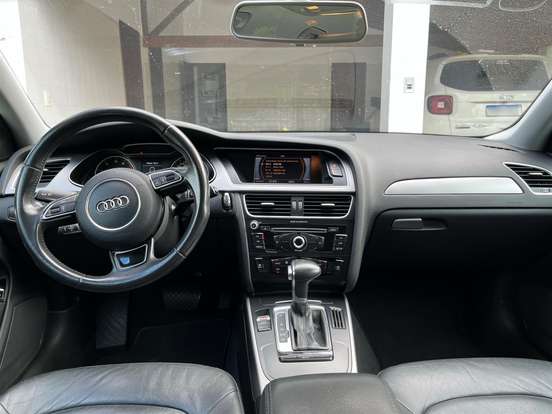 AUDI-A4-1.8 TFSI ATTRACTION GASOLINA 4P MULTITRONIC AUDI-A4-2014