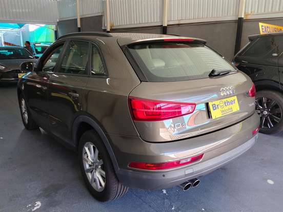 AUDI-Q3-1.4 TFSI ATTRACTION GASOLINA 4P S TRONIC AUDI-Q3-2016