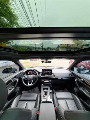 AUDI-Q5-2022