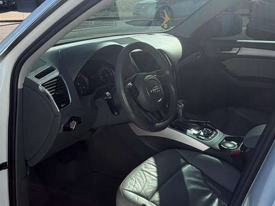 AUDI-Q5-2.0 TFSI AMBIENTE 16V 225CV GASOLINA 4P AUTOMÁTICO AUDI-Q5-2014