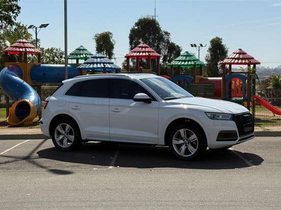 AUDI-Q5-2.0 TFSI GASOLINA AMBIENTE S TRONIC AUDI-Q5-2018