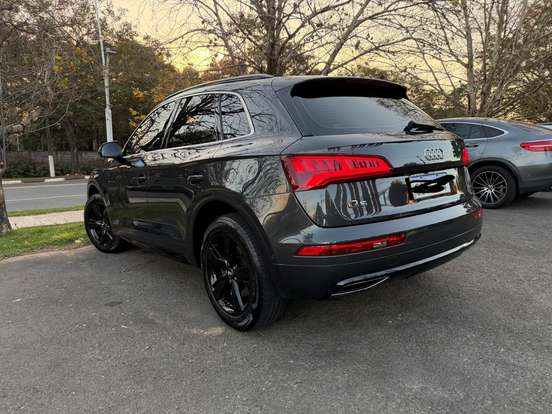 AUDI-Q5-2.0 TFSI GASOLINA PRESTIGE PLUS S TRONIC AUDI-Q5-2019