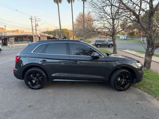 AUDI-Q5-2.0 TFSI GASOLINA PRESTIGE PLUS S TRONIC AUDI-Q5-2019