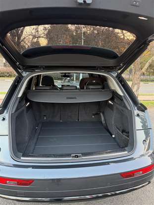 AUDI-Q5-2019