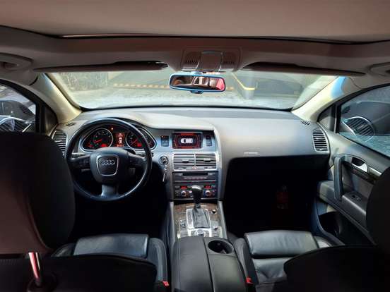 AUDI-Q7-2008