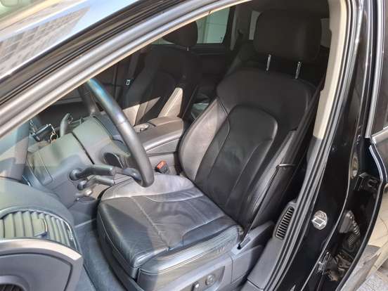 AUDI-Q7-2008
