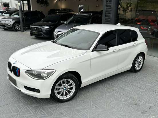 BMW-116i-1.6 16V TURBO GASOLINA 4P AUTOMÁTICO BMW-116i-2013