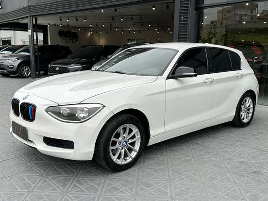 BMW-116i-1.6 16V TURBO GASOLINA 4P AUTOMÁTICO BMW-116i-2013