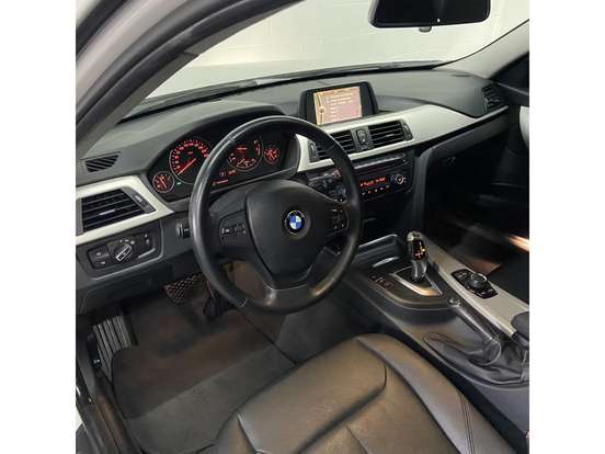 BMW-316i-1.6 SEDAN 16V TURBO GASOLINA 4P AUTOMATICO BMW-316i-2013