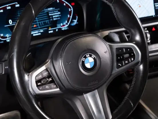 BMW-320i-2.0 16V TURBO FLEX M SPORT AUTOMÁTICO BMW-320i-2022