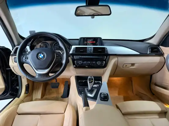 BMW-320i-2.0 SPORT 16V TURBO ACTIVE FLEX 4P AUTOMÁTICO BMW-320i-2016