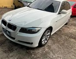 BMW 320i 2.0 16V GASOLINA 4P AUTOMÁTICO BMW 320i 2.0 16V GASOLINA 4P AUTOMÁTICO