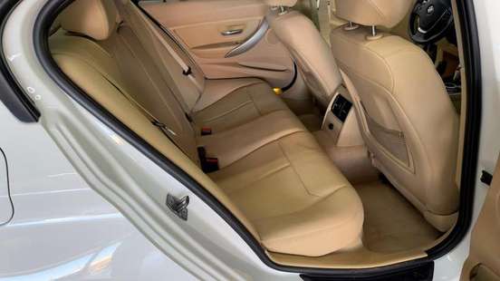 BMW-320i-2.0 16V TURBO ACTIVE FLEX 4P AUTOMÁTICO BMW-320i-2013
