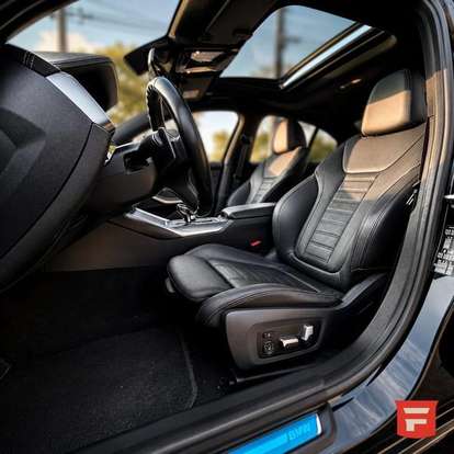 BMW-320i-2022
