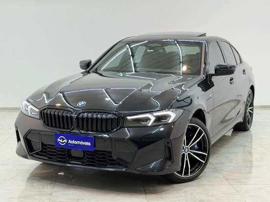 BMW-330e-2024
