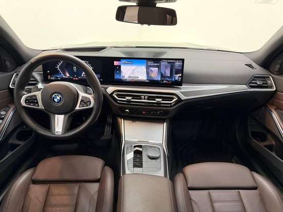 BMW-330e-2.0 16V TURBO HÍBRIDO M SPORT AUTOMÁTICO BMW-330e-2024