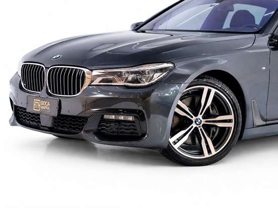 BMW-750Li-4.4 V8 32V GASOLINA 4P AUTOMÁTICO BMW-750Li-2016