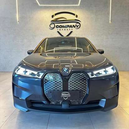 BMW-iX-2024