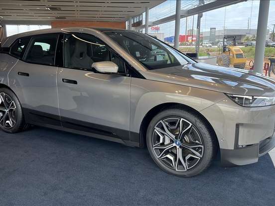 BMW-iX-ELÉTRICO XDRIVE40 BMW-iX-2023
