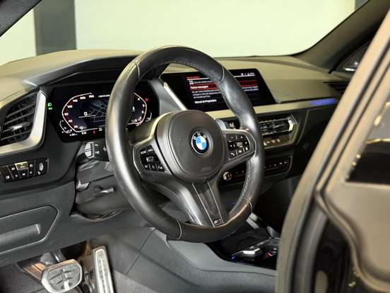 BMW-M 235i-2.0 TWINTURBO GASOLINA XDRIVE GRAN COUPE DARK EDITION AUTOMÁTICO BMW-M 235i-2021