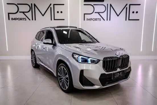 BMW-X1-2024