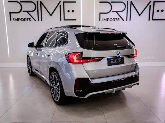 BMW-X1-2.0 16V TURBO GASOLINA SDRIVE20I M SPORT STEPTRONIC BMW-X1-2024